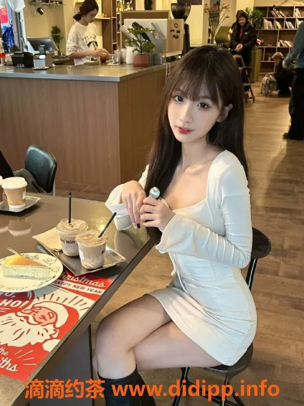 佛山上门服务-广州佛山极品御姐空姐预约，1300起