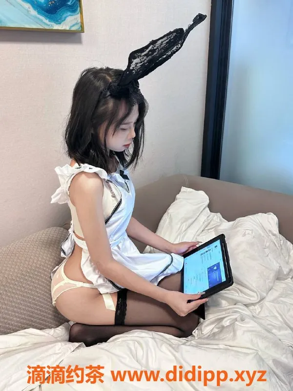 深圳楼凤-深圳宝安安妮，18岁163cm嫩妹，800元起