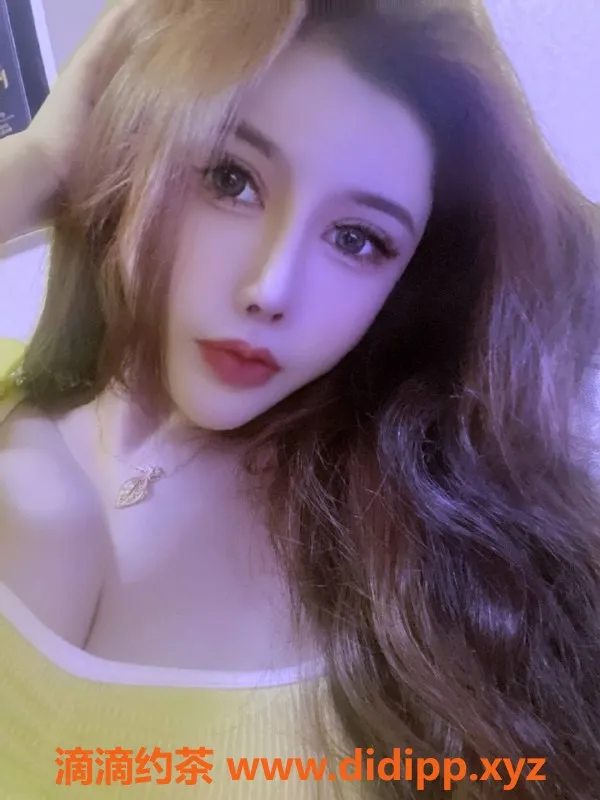 杭州楼凤-上城区小师妹98年165cm 48KG大胸热情服务