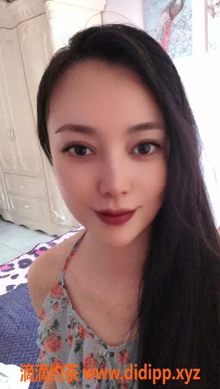 深圳楼凤-福田珊珊：26岁，172cm，58kg，C罩杯，600P起