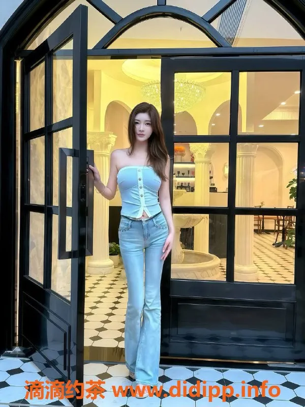 东莞楼凤-南城妩媚卉子，服务超赞，价格1000