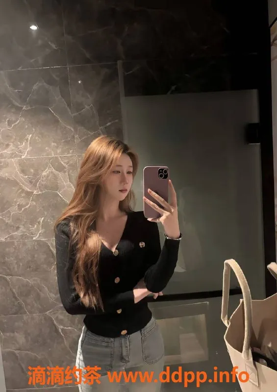 广州楼凤-天河嫩妹柠柠，800水费，舌吻服务