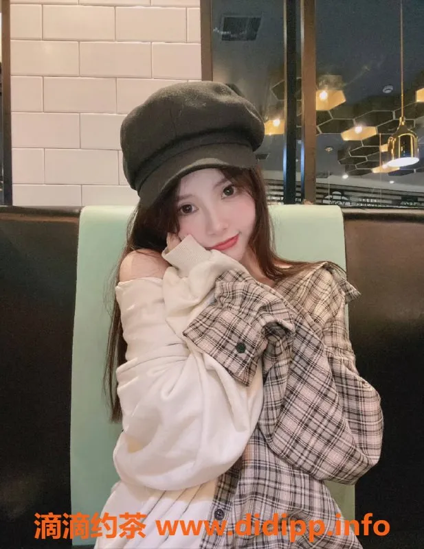 厦门楼凤资源信息,厦门思明区小吻，颜值在线，6张真实图发售