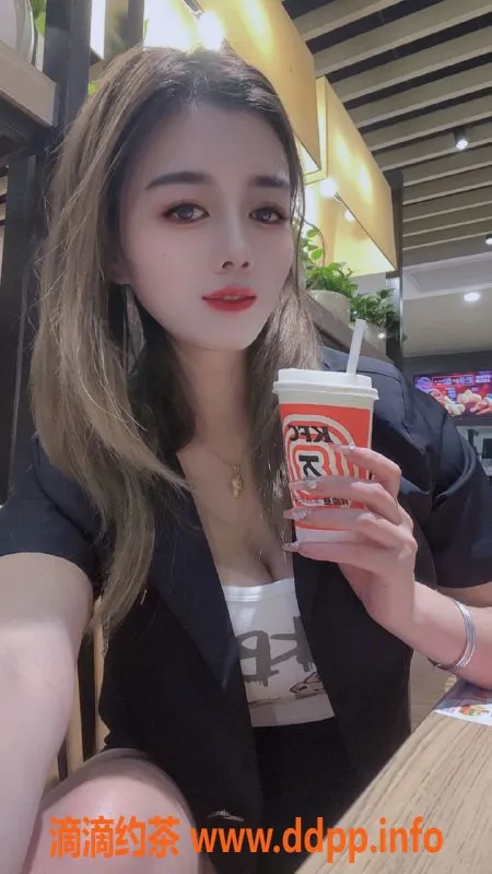 深圳楼凤资源信息,深圳樱子，千元以下大胸服务，超值体验！