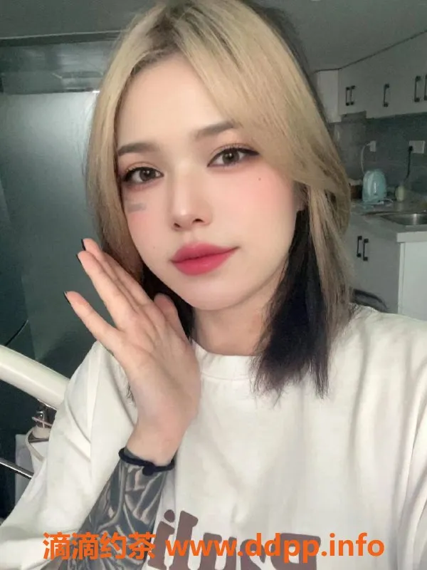 成都楼凤-成都菲菲，萝莉气息，超高性价比服务