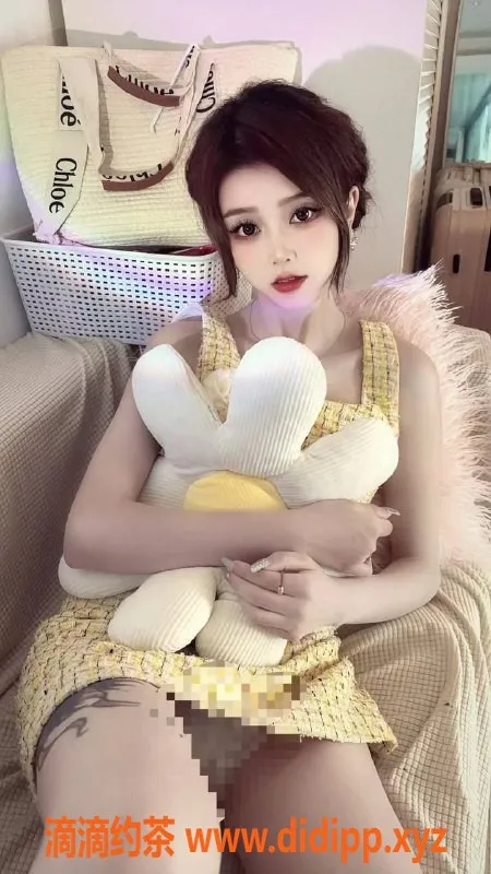 深圳楼凤-深圳龙华周周，御姐服务，包夜可外出