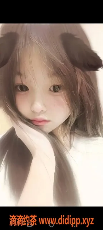 成都楼凤资源信息,成都嫩妹嘉嘉，18岁身高160，巨乳超诱人