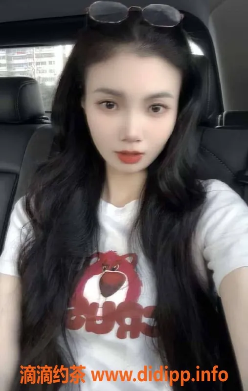 广州楼凤-天河双儿，600元水费，鸳鸯浴服务超赞！