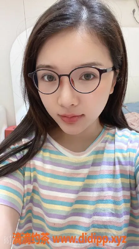 广州楼凤-天河御姐诗涵，800元一次，快来约！