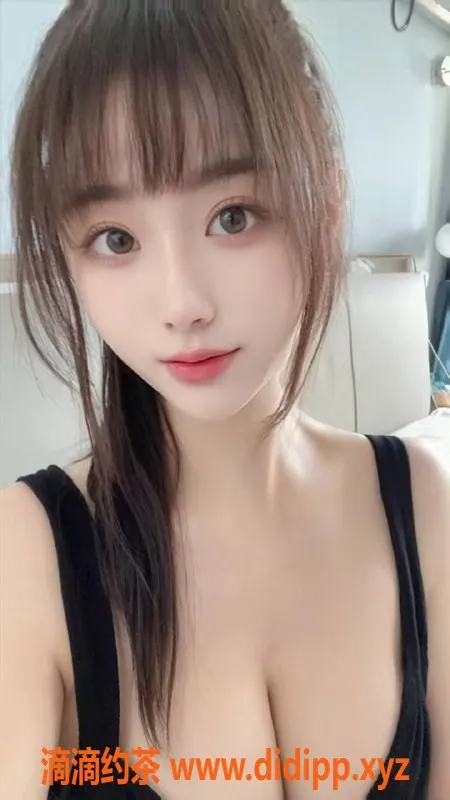 上海楼凤-普陀浅浅，28岁，按摩服务，高颜值御姐