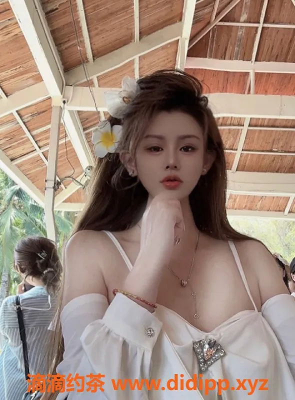 上海楼凤资源信息,闵行猫咪，身高160cm，B+身材，超值体验！