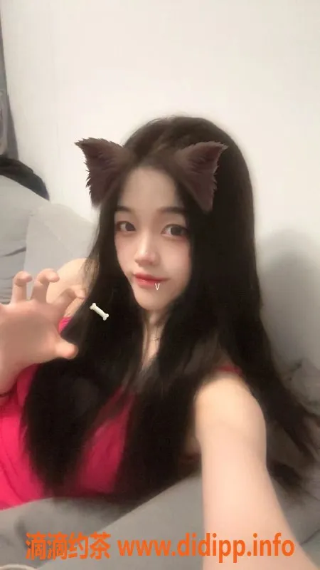 广州楼凤-天河喵喵，700元超值服务，满意保证！