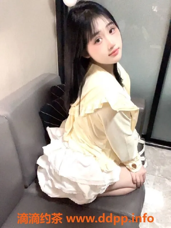 深圳楼凤-小小美女，温柔贴心，感受不一样的服务体验