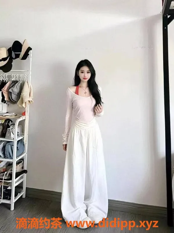 北京上门服务-朝阳野猫，170高47kg，舒适上门服务！