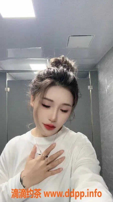 杭州楼凤-果果，160cm娇小可爱，46kg极致体验