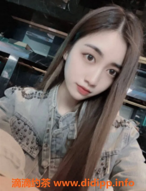 深圳楼凤资源信息,龙华佳妮，165身高B罩杯，1000P起消费