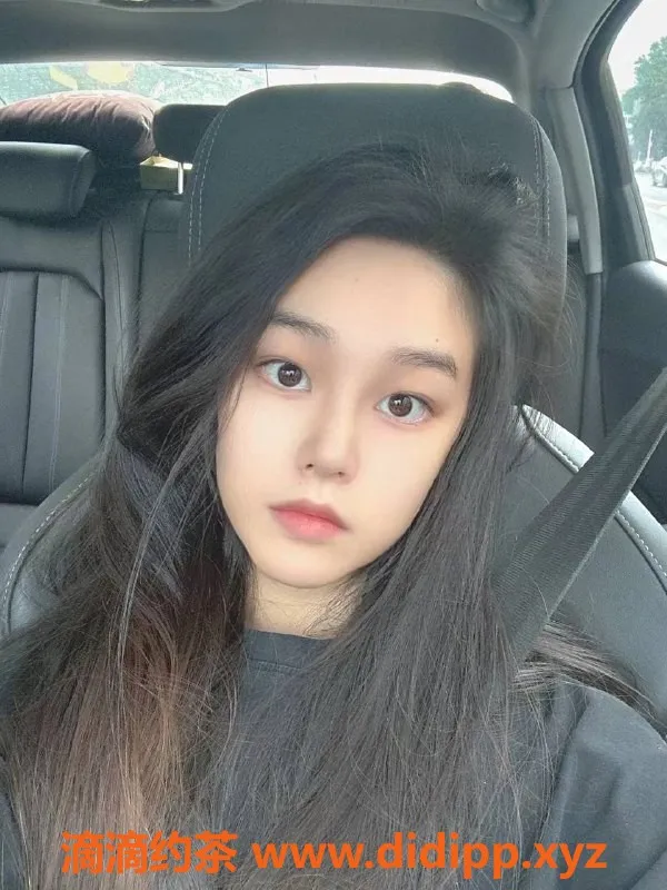 深圳楼凤-深圳南山乐宝，24岁160高，舌吻六九服务