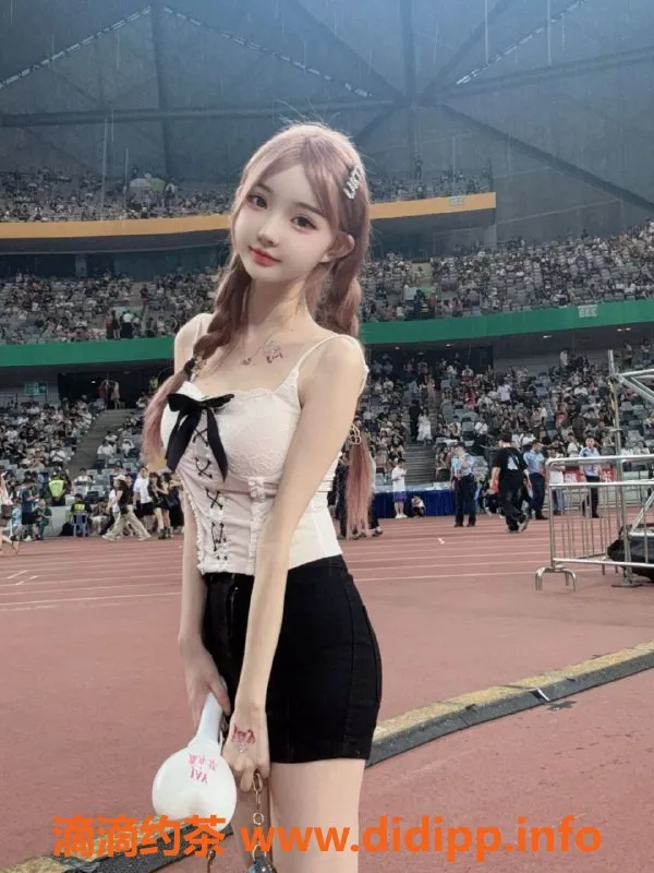 广州楼凤-天河嫩妹#baby，1088水费，大胸白虎！