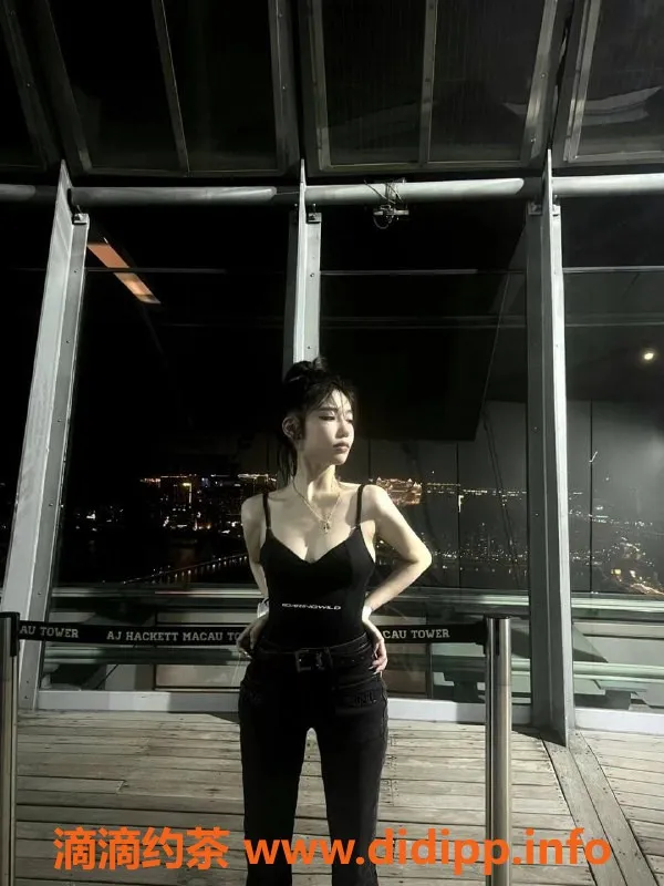 杭州楼凤资源信息,白兔 162cm 45kg 1200元 两次2200元