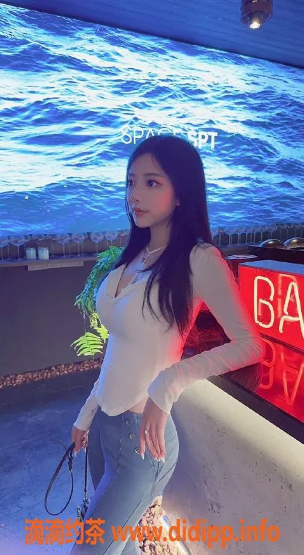 厦门楼凤资源信息,思明区若柠，身高169，电报老师热情服务