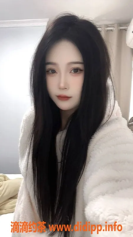 西安楼凤-莲湖区蓉蓉，20岁163身高，38C热情服务