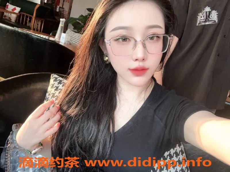 广州楼凤-海珠小锦鲤，900p御姐潮喷服务