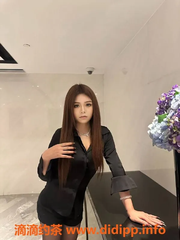 深圳楼凤-南山YOYO，甜美俏佳人等你来约