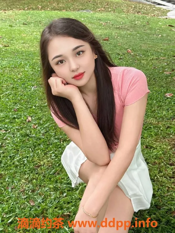 深圳楼凤资源信息,龙华豆芽 22岁 166cm 50kg 700元/次