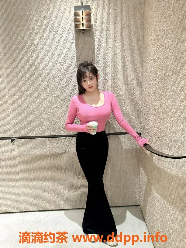 杭州楼凤-上城区短开女神煊煊，童颜巨乳服务超划算