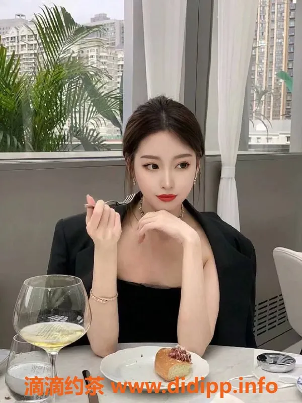 广州楼凤-天河露思，1300起，热情服务等你来体验！