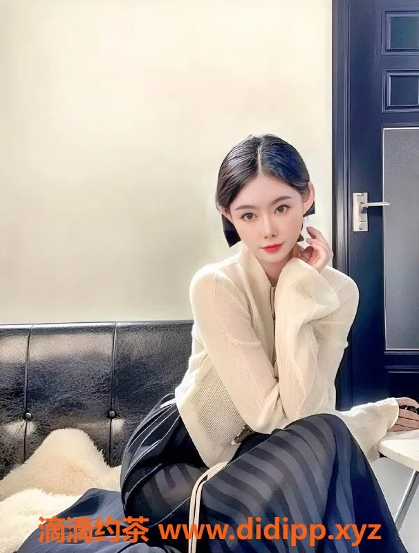 杭州楼凤-拱墅区洛洛-170高颜值大蜜蜜，1200约会