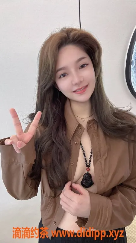 广州楼凤-佛山嫩妹露露，700水费，SM舌吻服务