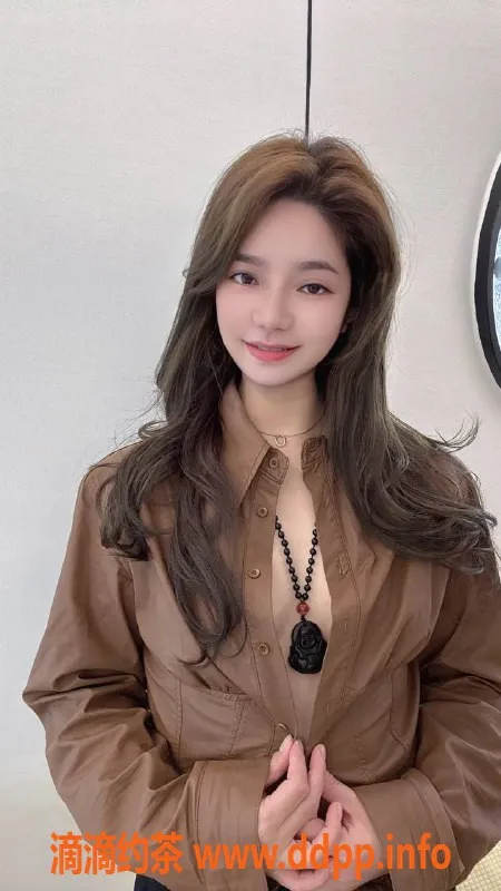 广州楼凤-佛山嫩妹露露，700水费，SM舌吻服务