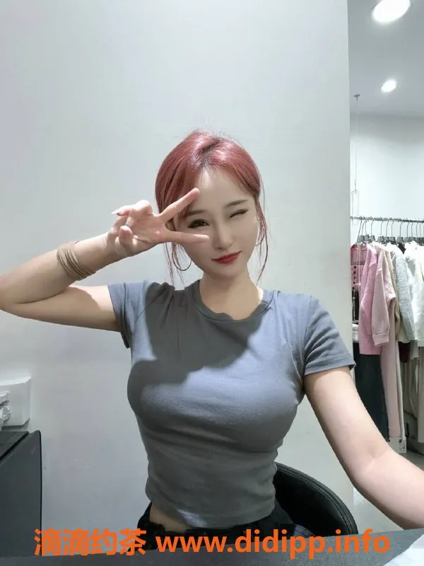 广州楼凤-天河御姐小水，699元视频验证，服务超赞