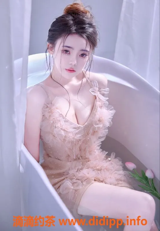 上海楼凤-普陀小嘉欣，158cm C杯仅需1400元！