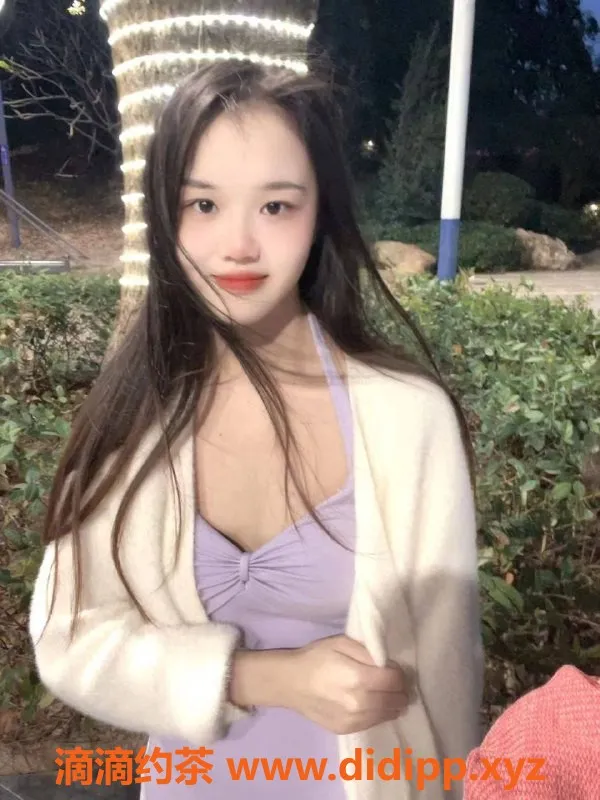 广州楼凤-天河小桃，嫩妹500元，视频验证保障