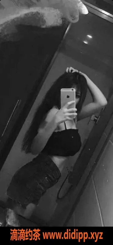 广州楼凤资源信息,广州海珠清纯美少女果果，20岁，34D，600元体验