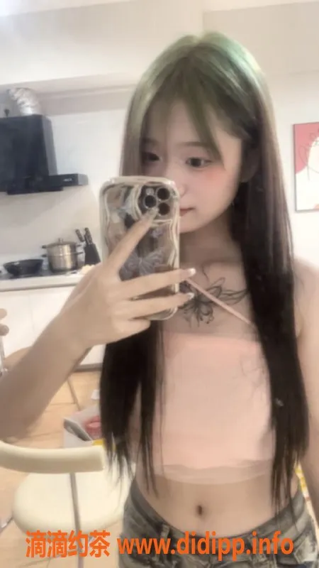 成都楼凤资源信息,成华区小矮矮大奶笑笑，身高155，性价比高