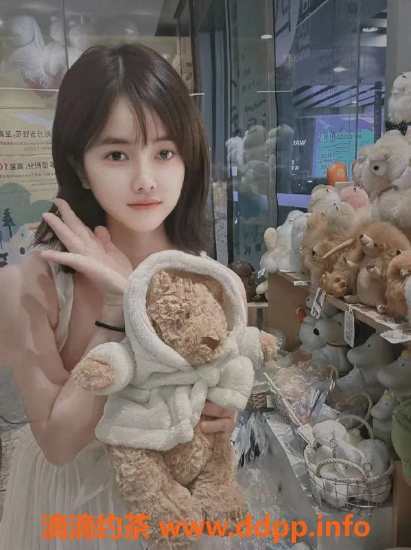 深圳楼凤-南山金灵，1500元起，服务很好！