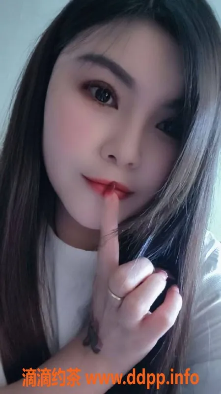 广州楼凤资源信息,越秀小雪，人妻气质，400元/次等你来体验