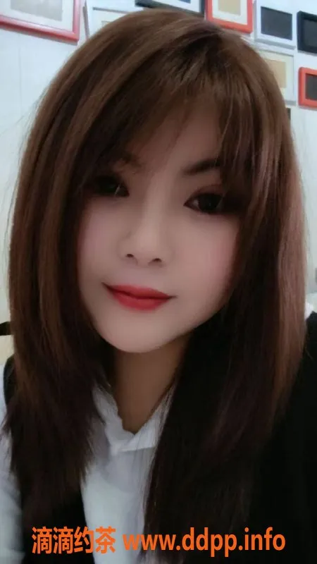 广州楼凤-越秀小雪，人妻气质，400元/次等你来体验