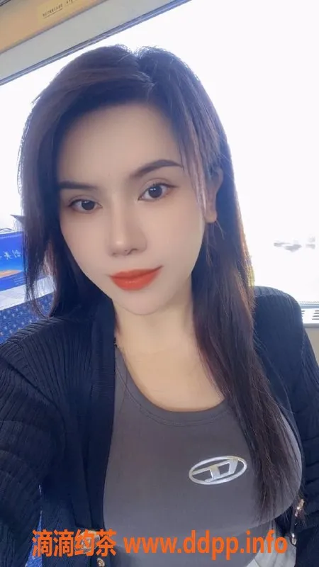 广州楼凤-番禺美美少妇，700元私密服务体验