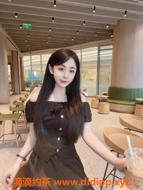 杭州楼凤资源信息,张思思，99年小巧美女，胸围34C，服务多样，超值体验！