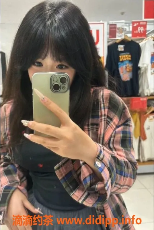 杭州楼凤-上城亲民少妇婷婷，视频认证确保安全