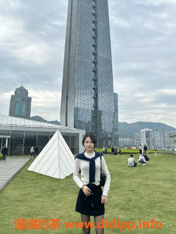 深圳楼凤-公园道小雨，清新脱俗，性价比高