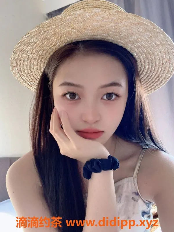 广州楼凤-天河小糖糖，700元一小时，真实视频验证