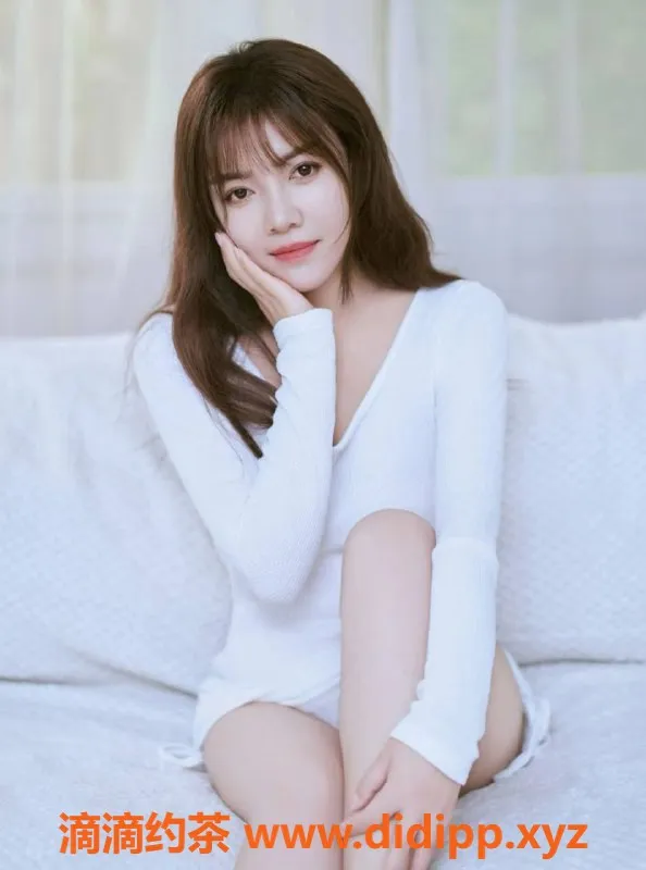 深圳楼凤-25岁深圳野岛，巧妙服务，优惠价899起