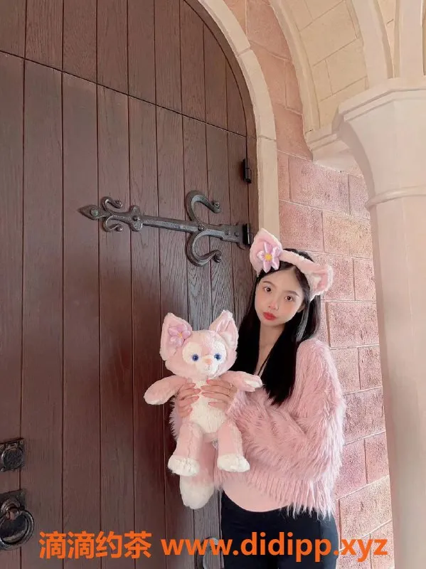 广州楼凤-荔湾正妹嘉嘉，1500元好服务等你来体验