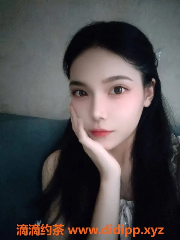 杭州楼凤-滨江区白素素，164cm80斤，舌吻69互舔，800元起