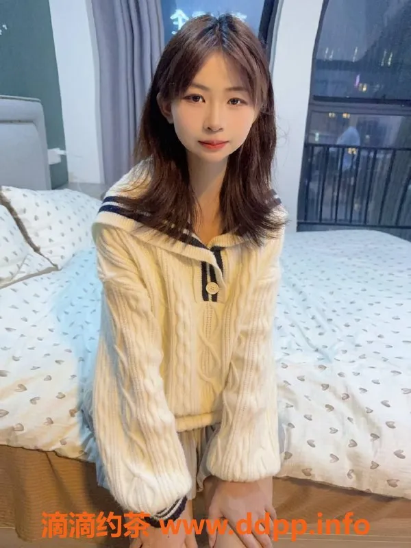 成都楼凤-成华区17岁白虎小妹，身高1.6米，推荐打卡！